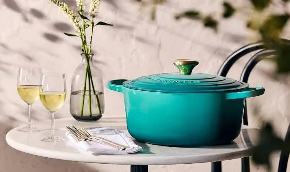 Le Creuset Signature